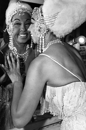Josephine Baker at Regal Theater (ST-17500738)