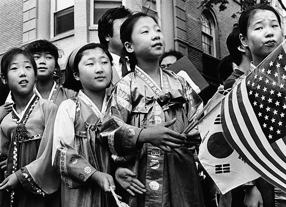 Korean parade in Albany Park (ST-17500808)